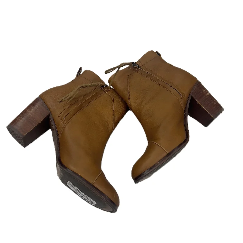 Boots Ankle Heels By Toms In Brown, Size: 8