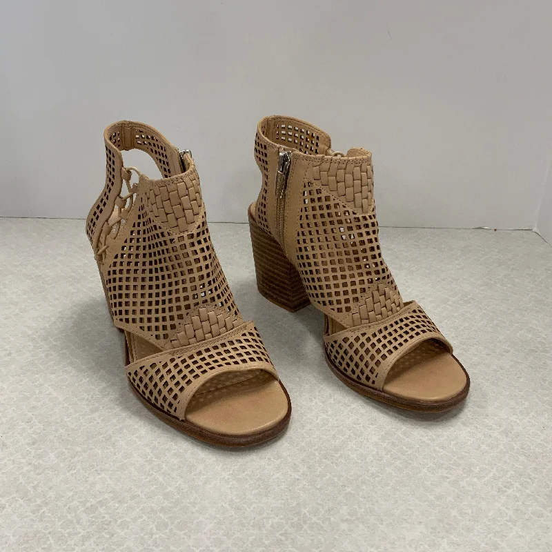 Tan Sandals Heels Block Vince Camuto, Size 6